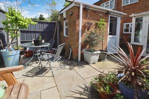 TYLNEY CLOSE- click for photo gallery